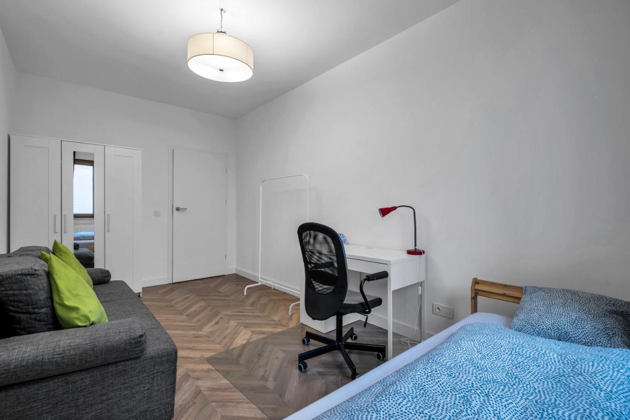 Business District Apartment - Parking, Balcony By Rentujemy Varsóvia Exterior foto